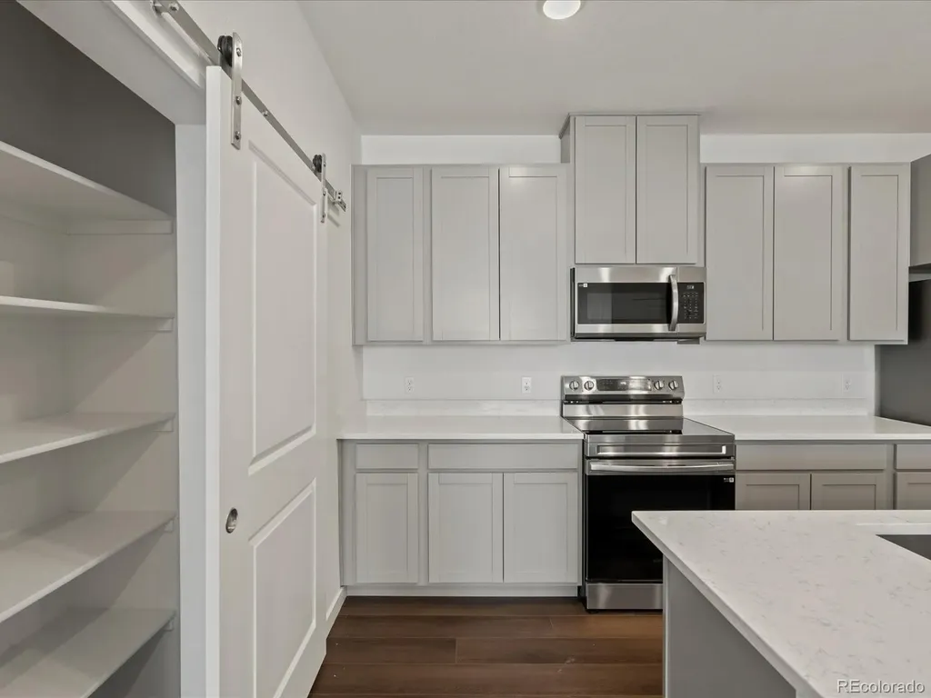 6153 N Ceylon Street Denver CO 80249
