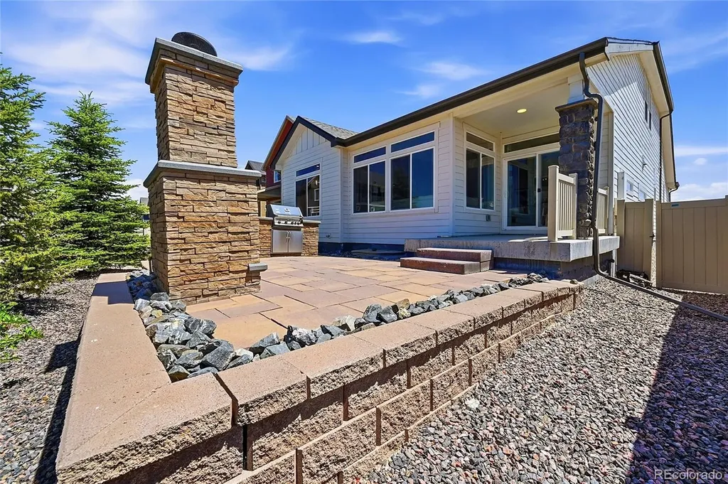 957 Highlands Circle Erie CO 80516