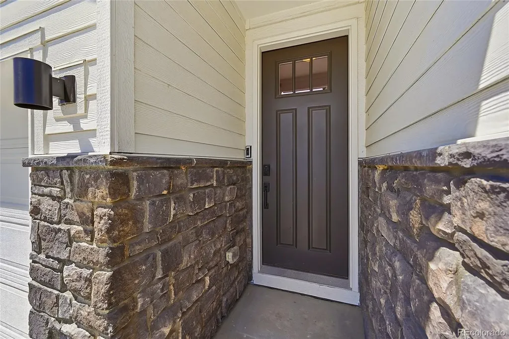 957 Highlands Circle Erie CO 80516