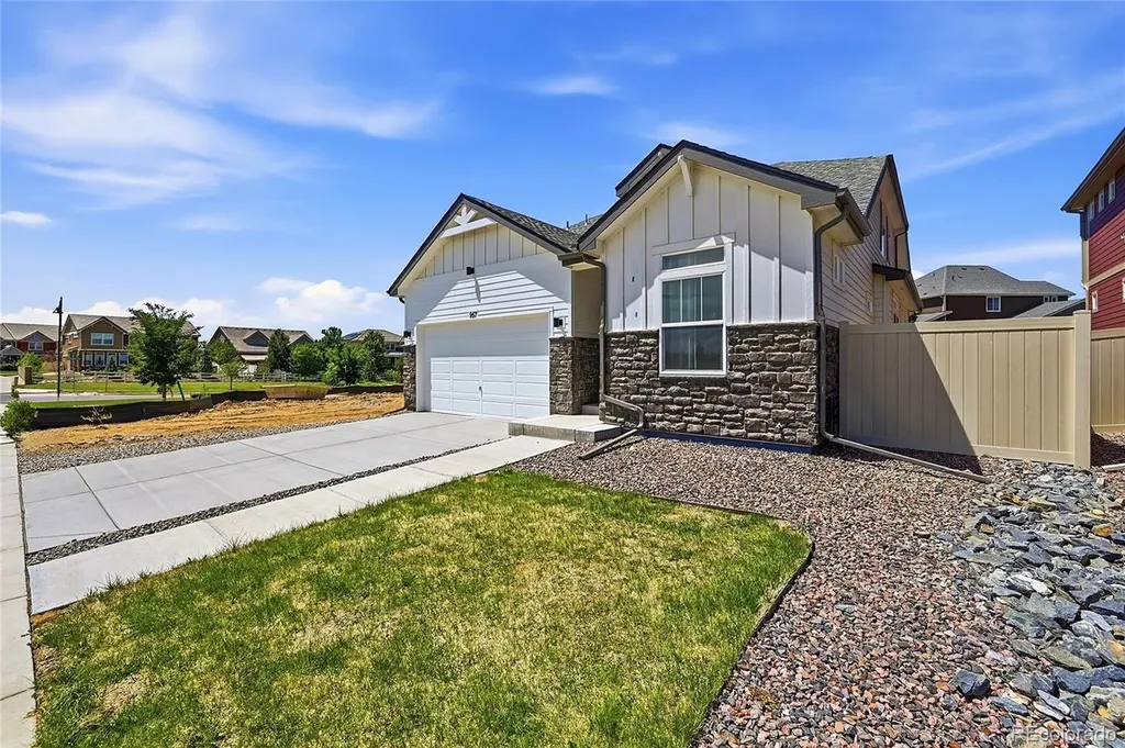 957 Highlands Circle Erie CO 80516