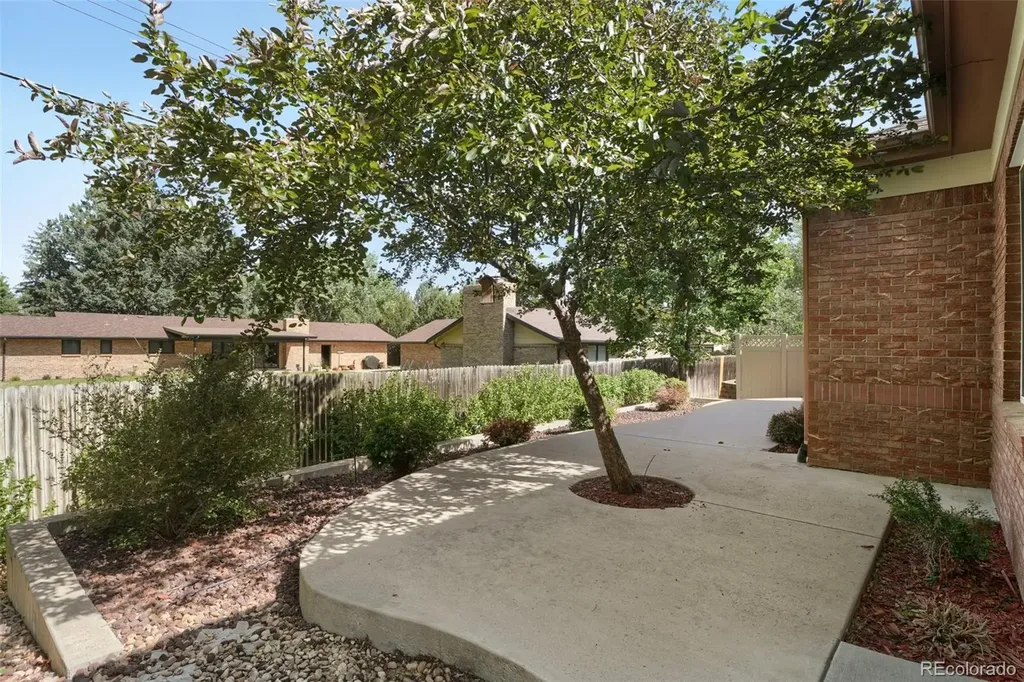1013 Boxelder Circle Longmont CO 80503