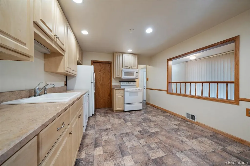 2510 S Cherry Street Denver CO 80222