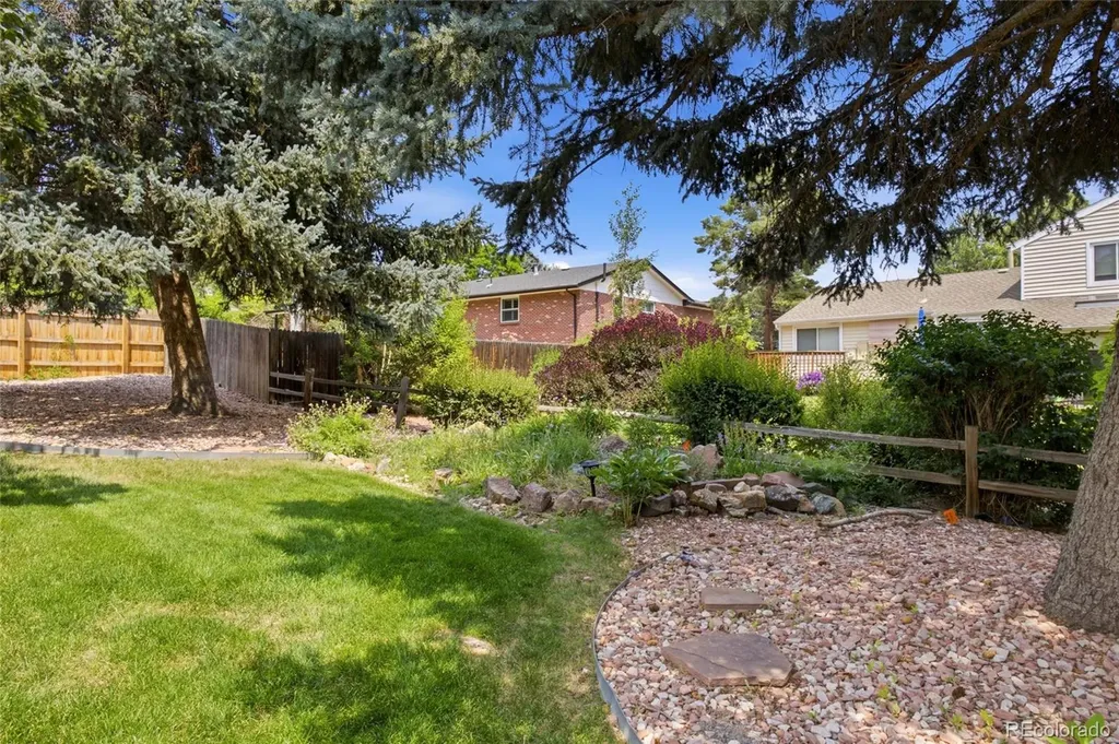 7658 Quail Street Arvada CO 80005