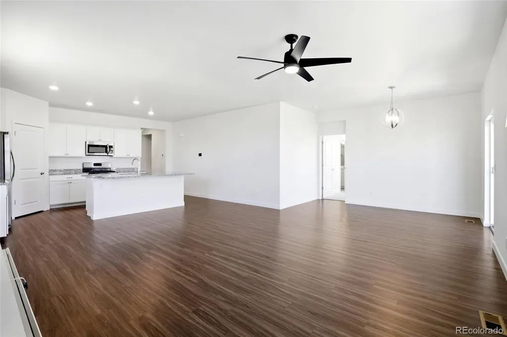 7471 E 157th Avenue Thornton CO 80602