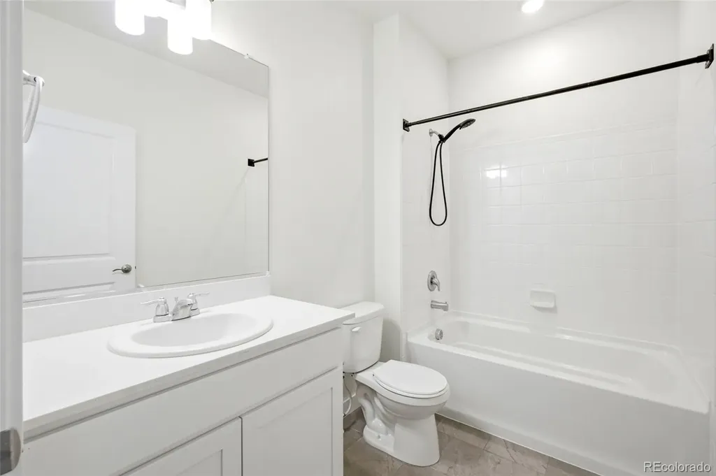 7471 E 157th Avenue Thornton CO 80602