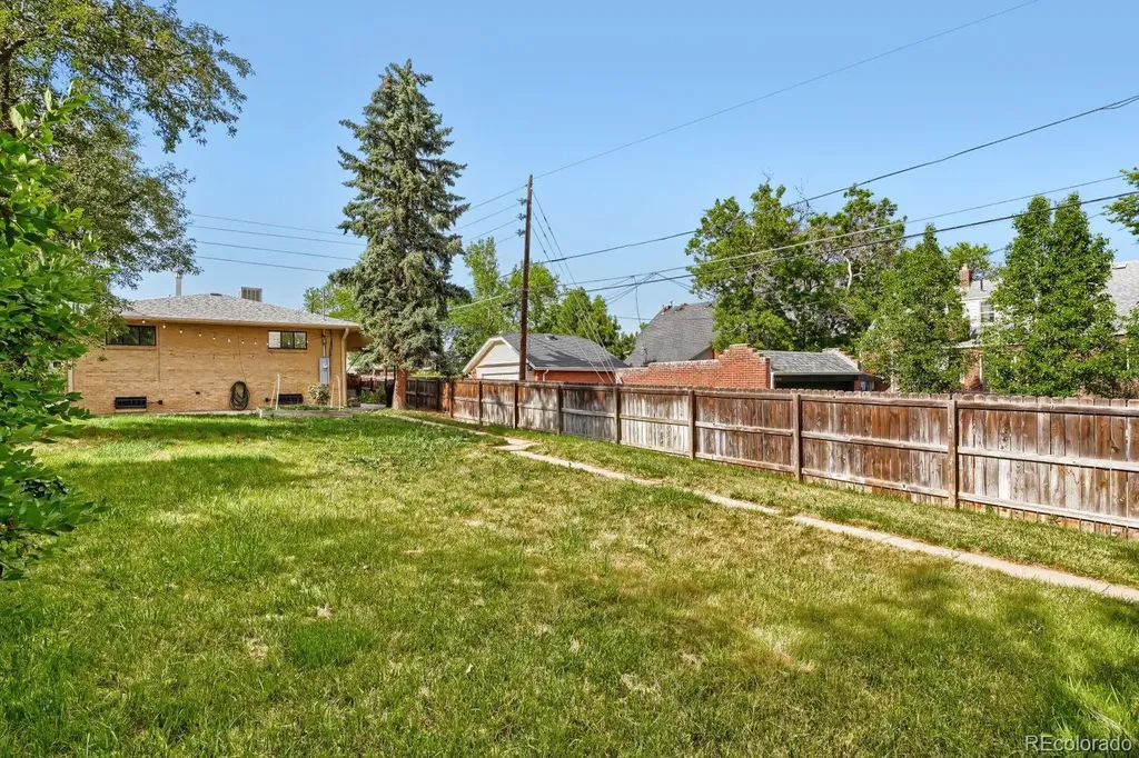 3024 W Scott Place Denver CO 80211