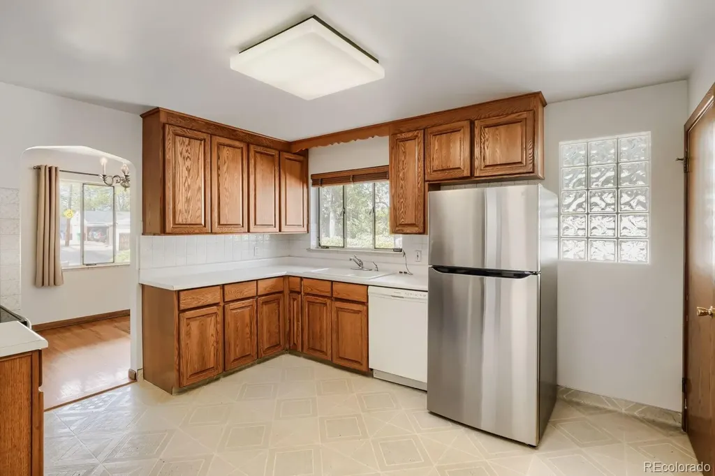 3024 W Scott Place Denver CO 80211