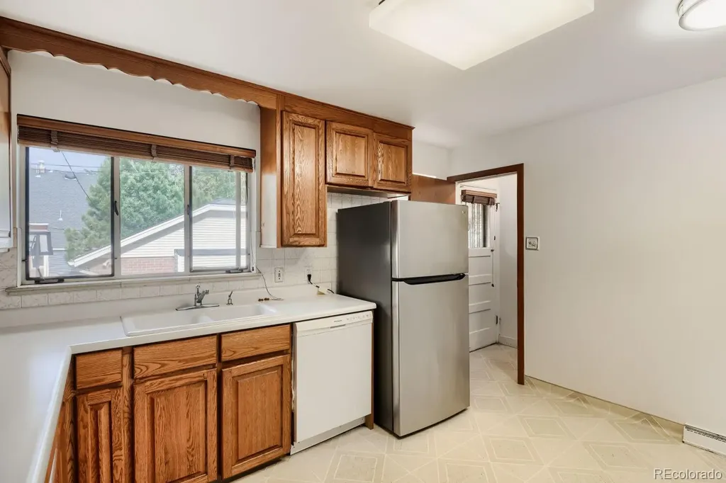 3024 W Scott Place Denver CO 80211