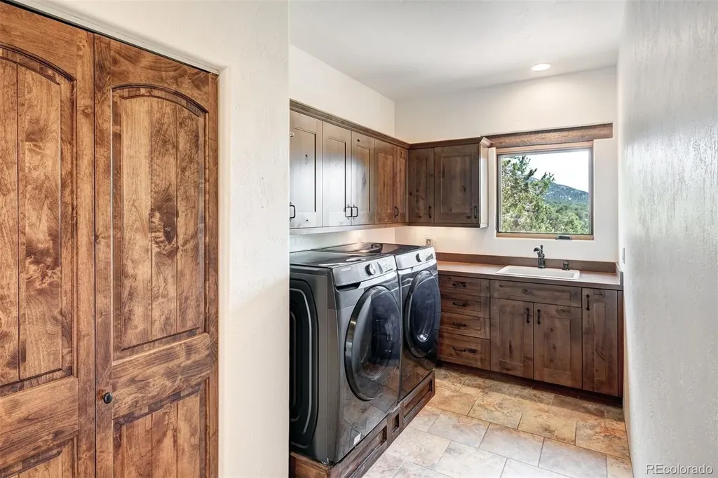 1328 Roundup Road Westcliffe CO 81252