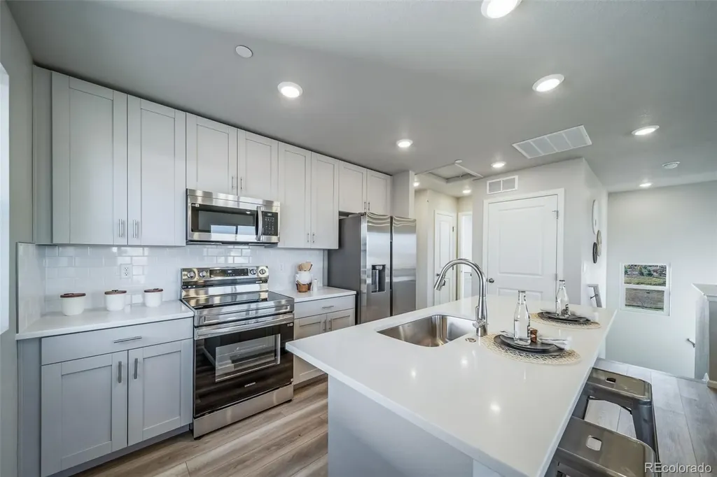 46511 Gold Prairie Drive Bennett CO 80102