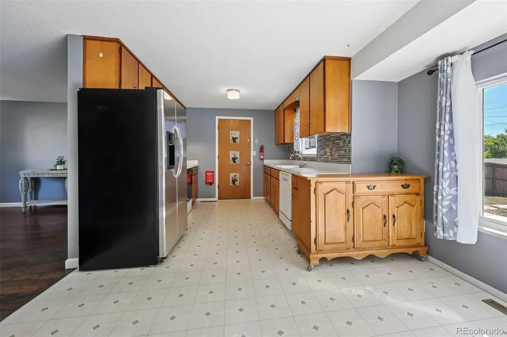 313 Cranbrook Circle Colorado Springs CO 80906