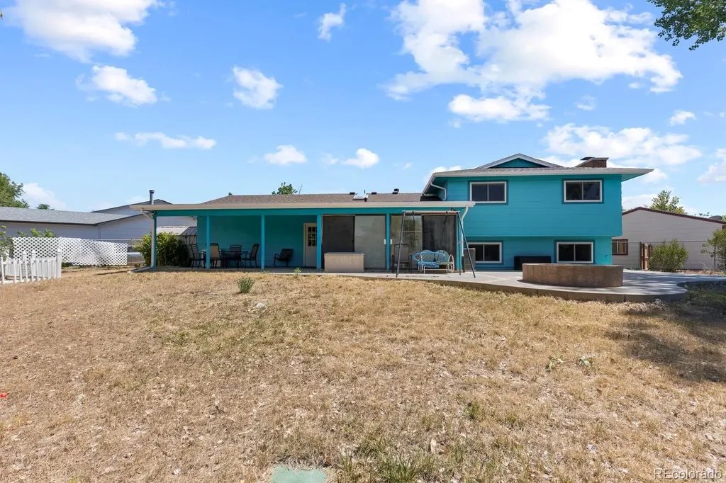 659 S Newark Court Aurora CO 80012
