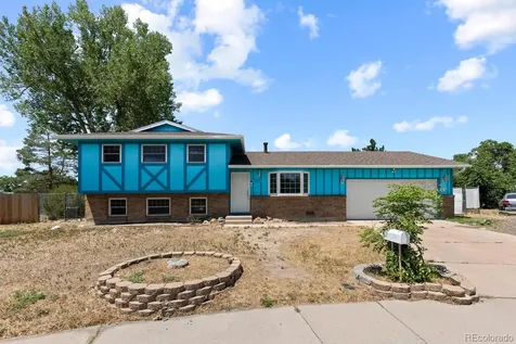 659 S Newark Court Aurora CO 80012
