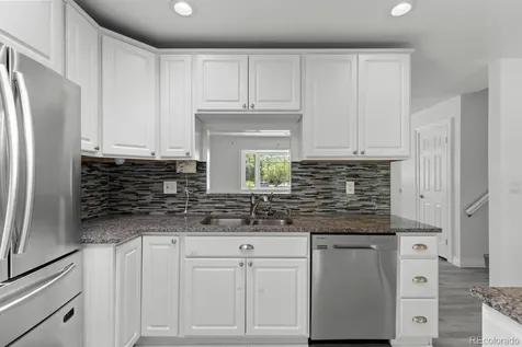 659 S Newark Court Aurora CO 80012