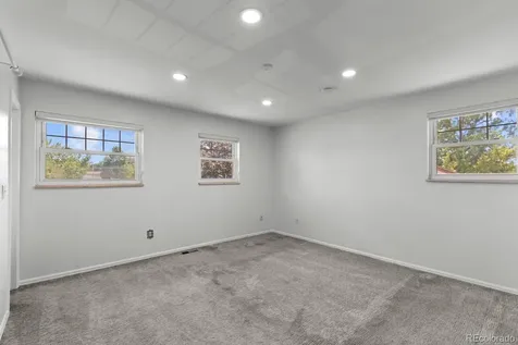 659 S Newark Court Aurora CO 80012