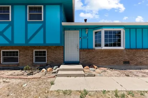 659 S Newark Court Aurora CO 80012