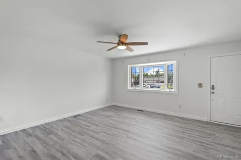 659 S Newark Court Aurora CO 80012