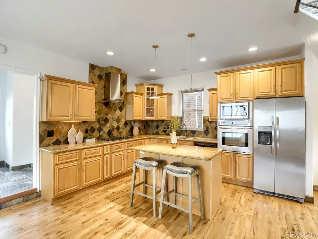 2250 N Washington Street Denver CO 80205