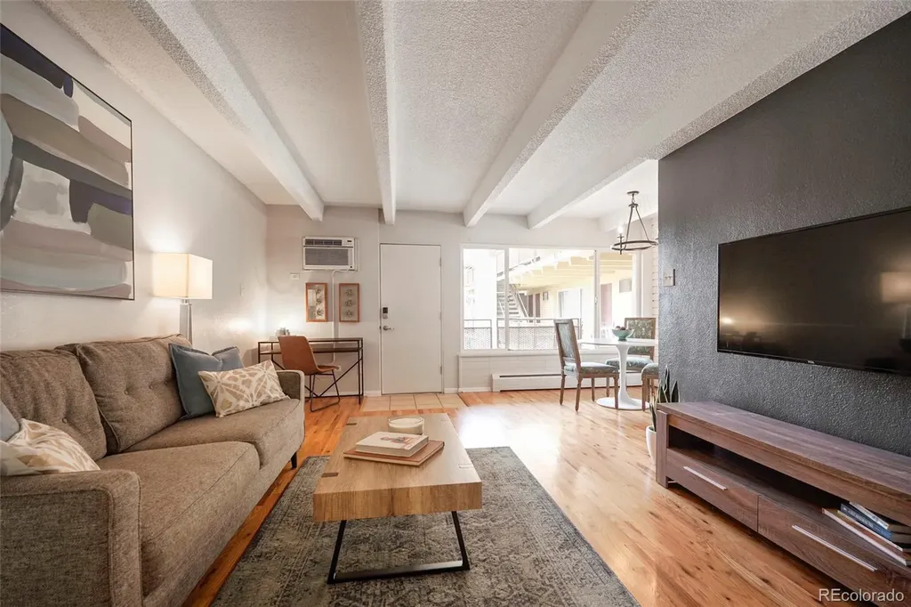 250 N Pearl Denver CO 80203