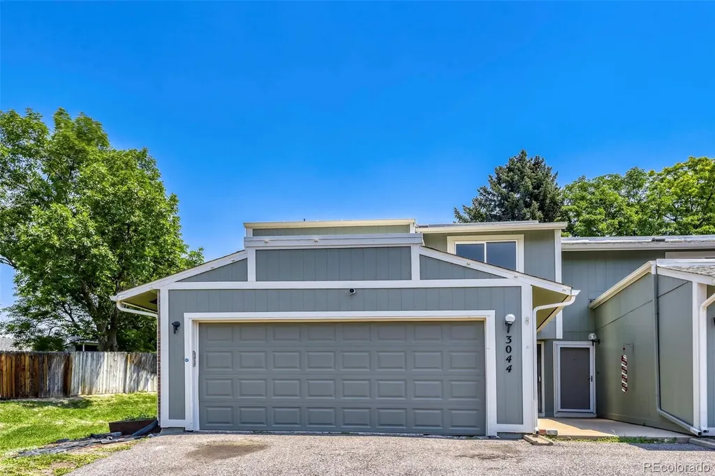 3044 S Macon Circle Aurora CO 80014