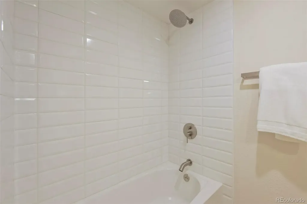 3044 S Macon Circle Aurora CO 80014