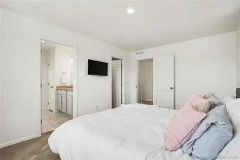 26309 E Maple Drive Aurora CO 80018