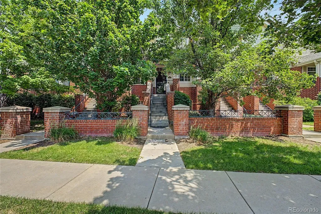 1415 S Dayton Court Denver CO 80247