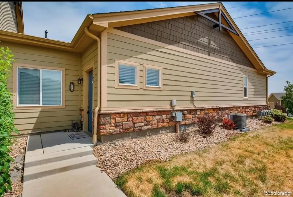 1749 Aspen Meadows Circle Federal Heights CO 80260