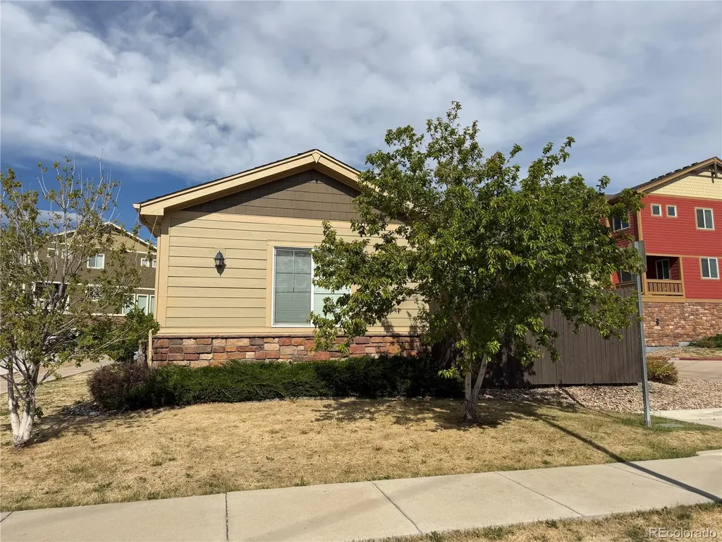 1749 Aspen Meadows Circle Federal Heights CO 80260
