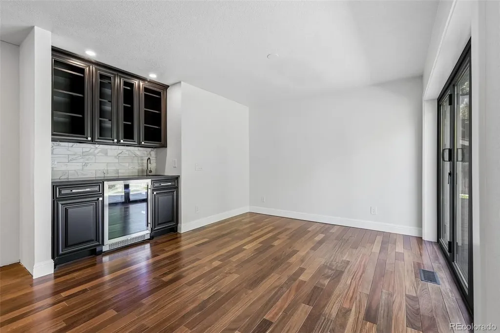 5557 S Hillside Street Greenwood Village CO 80111