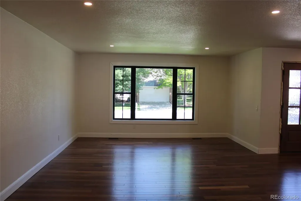 5557 S Hillside Street Greenwood Village CO 80111