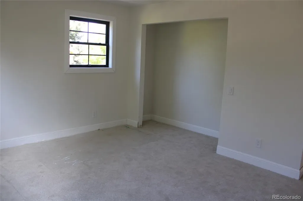 5557 S Hillside Street Greenwood Village CO 80111