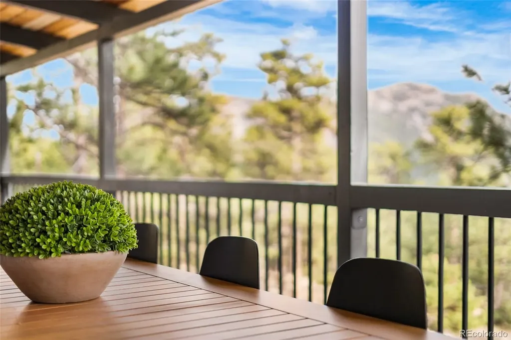 7105 Flagstaff Road Boulder CO 80302
