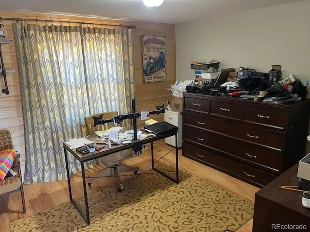 6445 Shoreline Drive San Luis CO 81152
