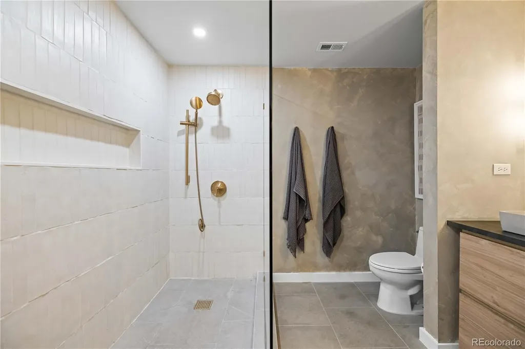 1620 Little Raven Street Denver CO 80202