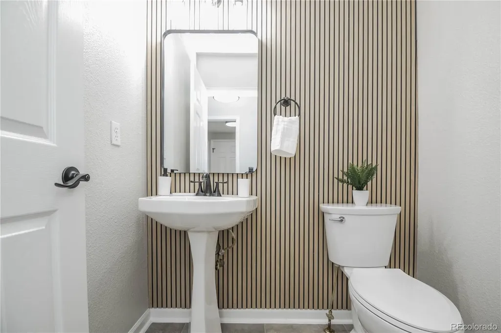 20013 E Caspian Circle Aurora CO 80013