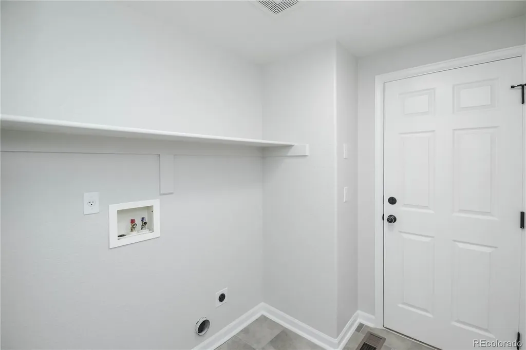 20013 E Caspian Circle Aurora CO 80013