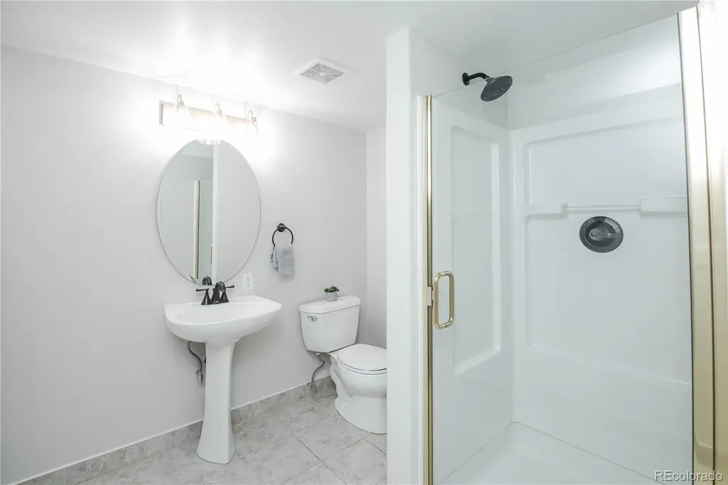 20013 E Caspian Circle Aurora CO 80013