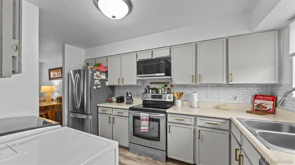 578 1/2 Melrose Court Grand Junction CO 81504