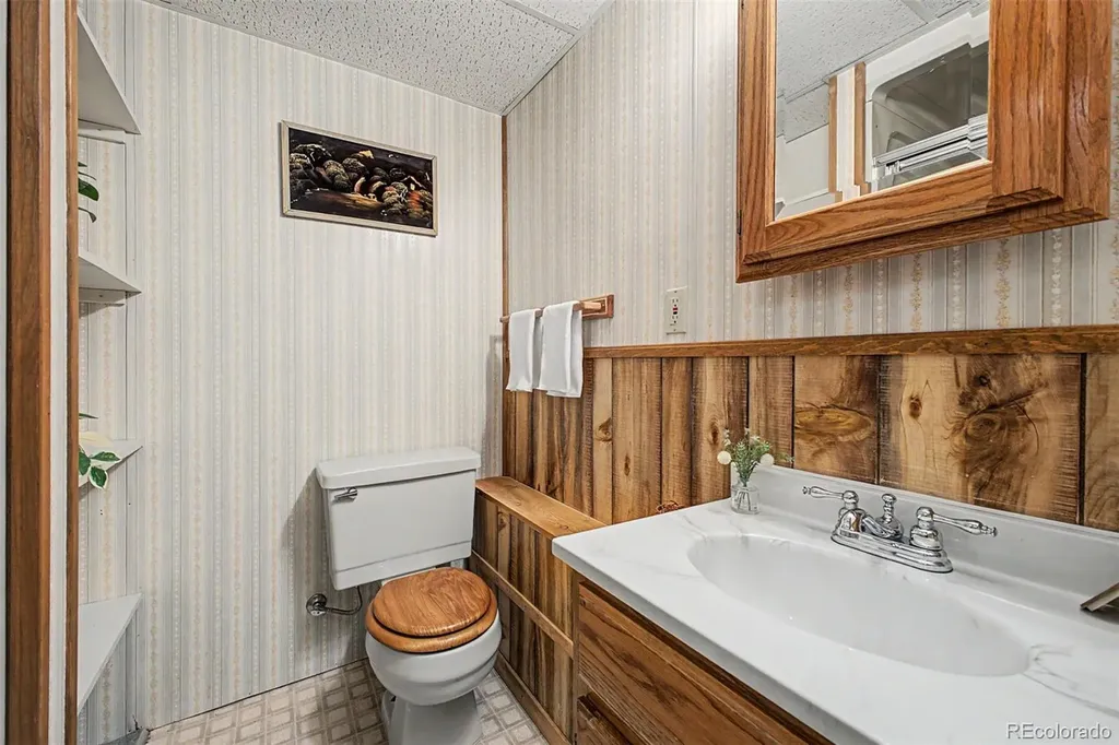 450 Chelan Street Golden CO 80401