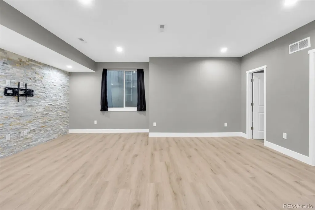 6880 Decatur Street Denver CO 80221