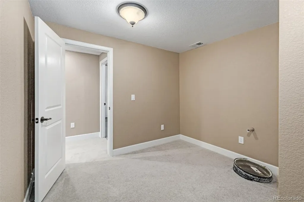 16605 W 85th Lane Arvada CO 80007