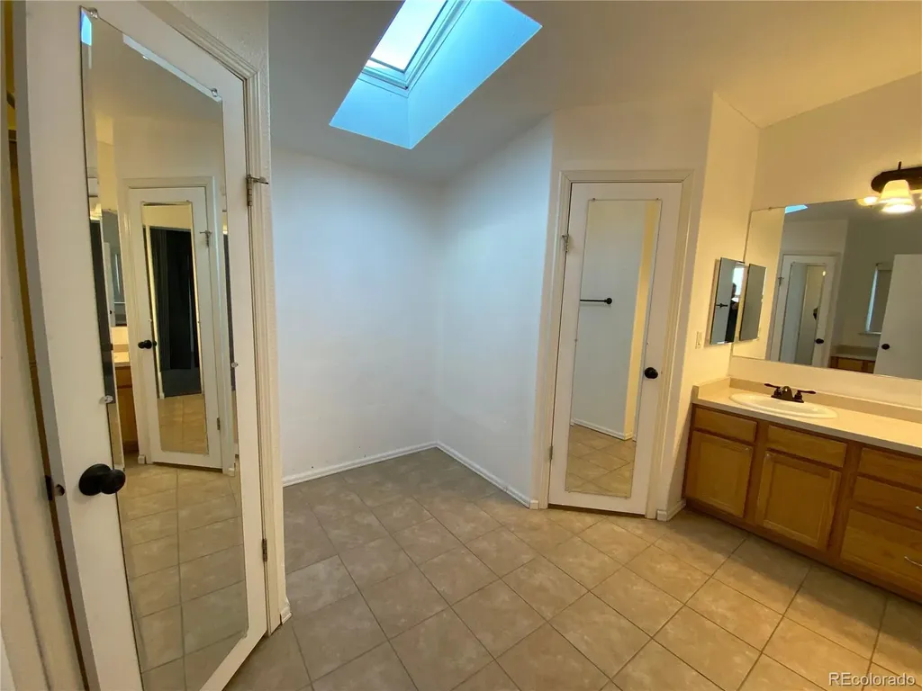 611 W 4th Avenue Denver CO 80223