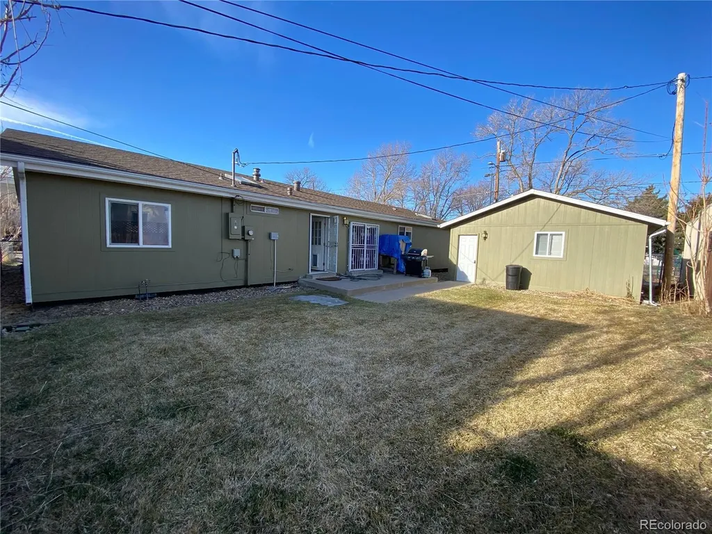 611 W 4th Avenue Denver CO 80223