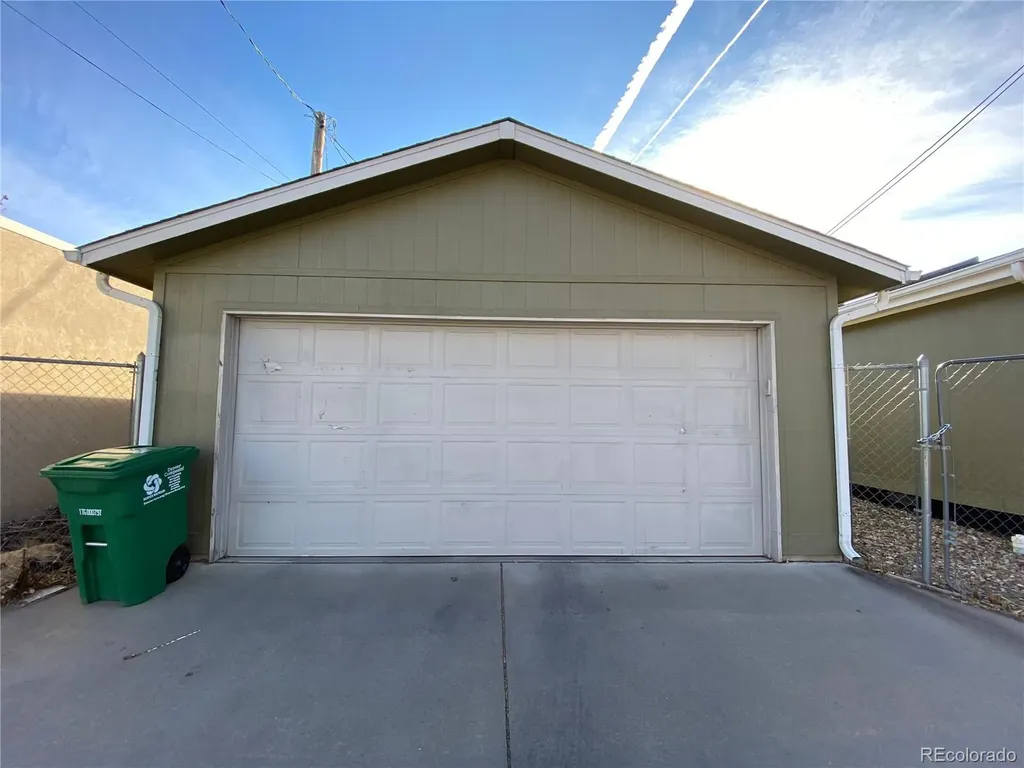 611 W 4th Avenue Denver CO 80223