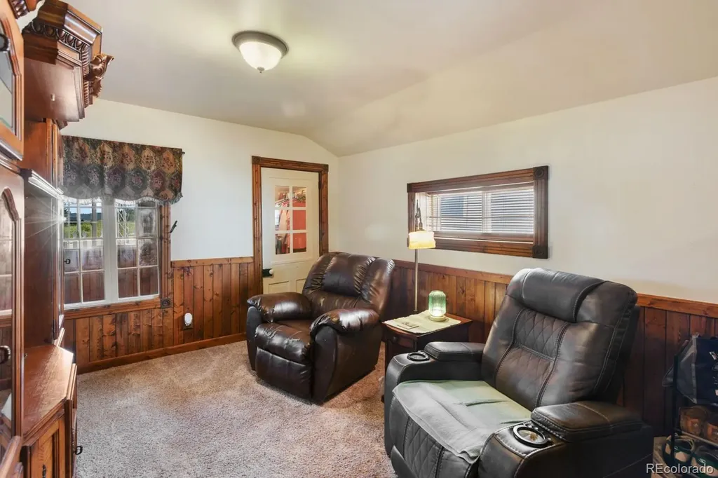 123 W Masonic Avenue Cripple Creek CO 80813