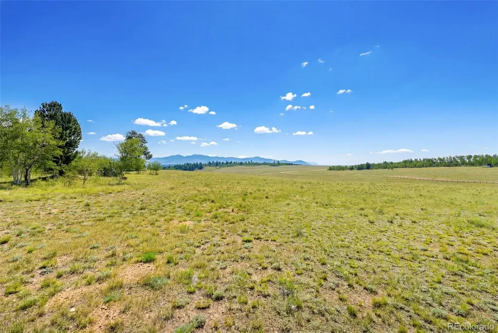 412 Smith And Wesson Road Como CO 80456