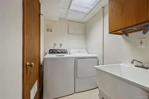 82 S Eagle Circle Aurora CO 80012