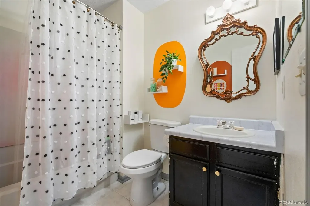 1927 Cathay Court Aurora CO 80011