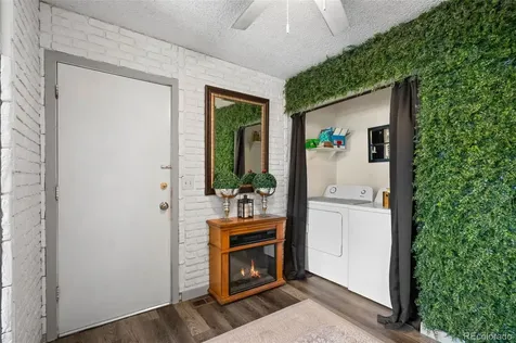 1927 Cathay Court Aurora CO 80011
